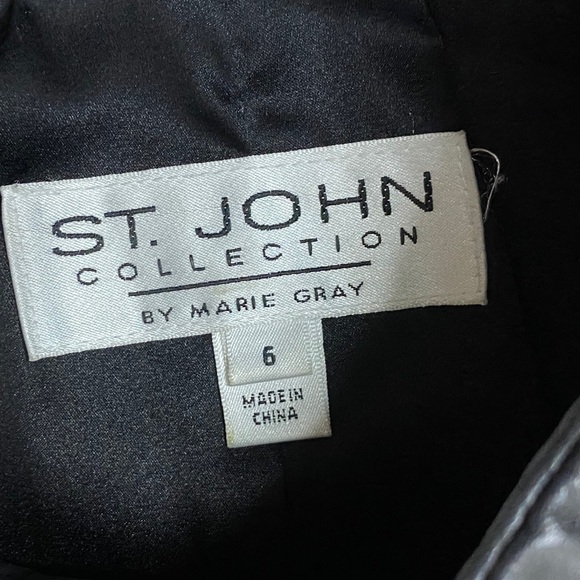 St. John Quilted Leather Zip Up Vest - Picture 7 of 9